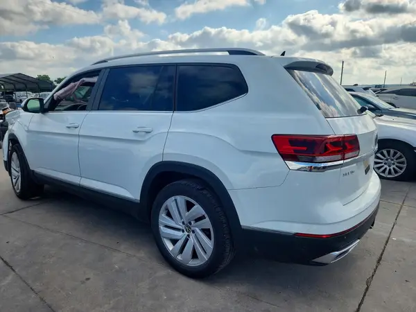 1V2ER2CA9MC575003 2021 VOLKSWAGEN ATLAS - Image 2