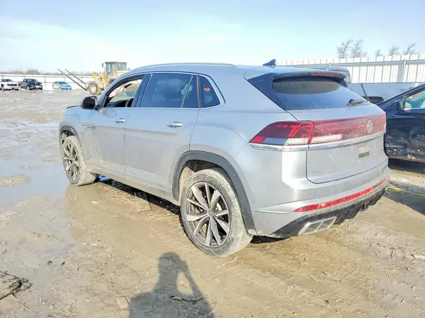1V2FE2CA3RC239662 2024 VOLKSWAGEN ATLAS - Image 2