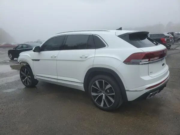 1V2FE2CA7RC241205 2024 VOLKSWAGEN ATLAS - Image 2