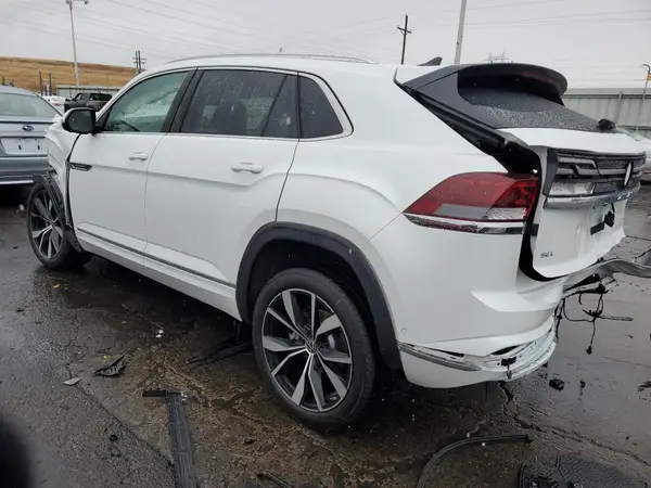 1V2FE2CA7RC252334 2024 VOLKSWAGEN ATLAS - Image 2