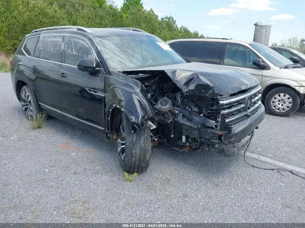 1V2FR2CA0NC551128 2022 VOLKSWAGEN ATLAS - Image 1