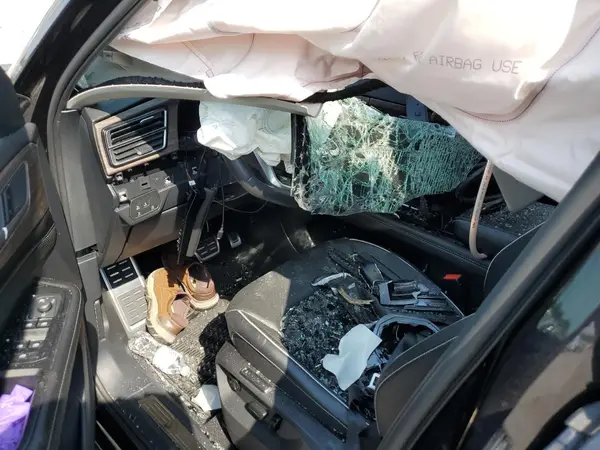 1V2FR2CA0RC582997 2024 VOLKSWAGEN ATLAS - Image 8