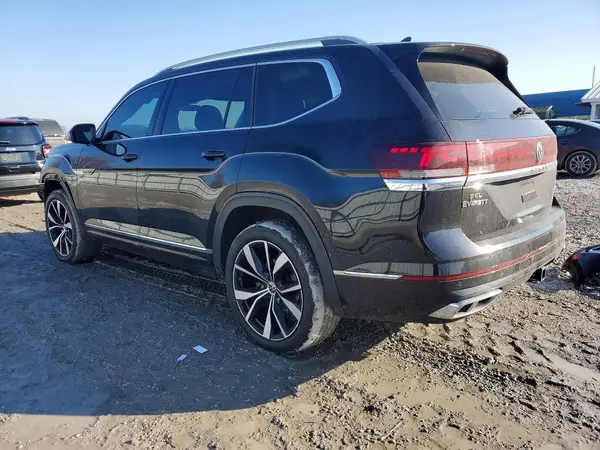 1V2FR2CA1RC540970 2024 VOLKSWAGEN ATLAS - Image 2