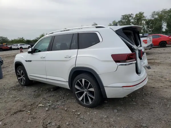 1V2FR2CA1RC547207 2024 VOLKSWAGEN ATLAS - Image 2