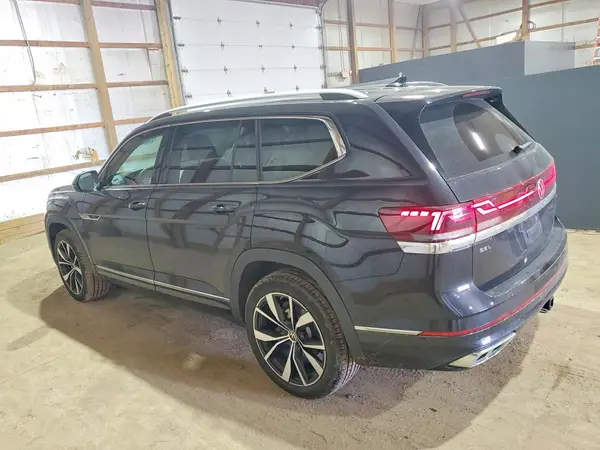 1V2FR2CA1SC507067 2025 VOLKSWAGEN ATLAS - Image 2