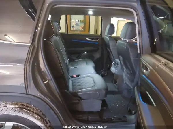 1V2FR2CA1SC515833 2025 VOLKSWAGEN ATLAS - Image 8