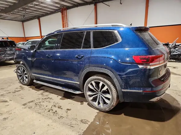 1V2FR2CA2PC519607 2023 VOLKSWAGEN ATLAS - Image 2