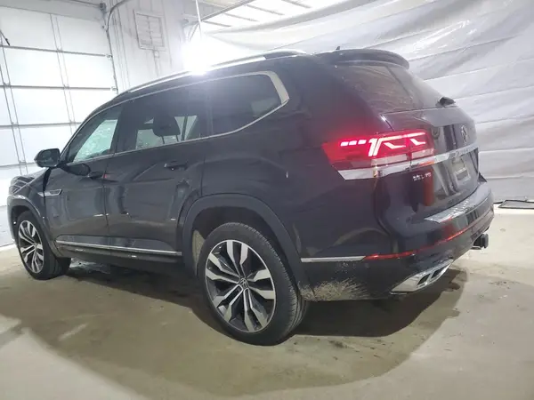 1V2FR2CA2PC552056 2023 VOLKSWAGEN ATLAS - Image 2