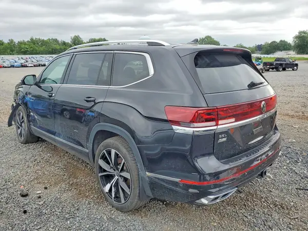 1V2FR2CA2RC522557 2024 VOLKSWAGEN ATLAS - Image 2