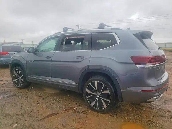 1V2FR2CA2RC551217 2024 VOLKSWAGEN ATLAS - Image 2