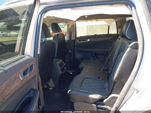 1V2FR2CA2RC551914 2024 VOLKSWAGEN ATLAS - Image 8