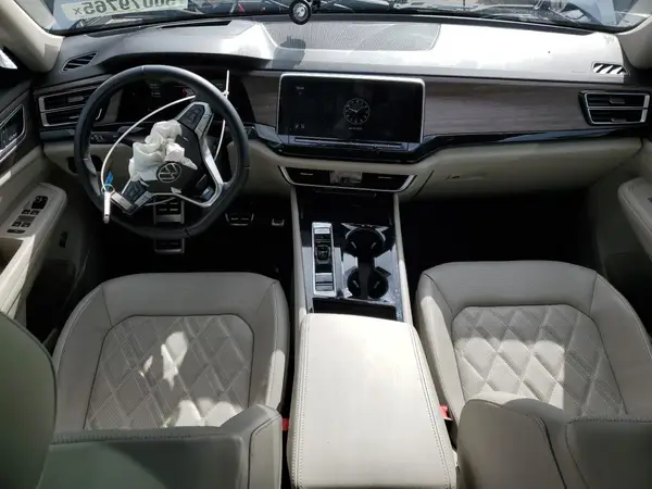 1V2FR2CA2RC568177 2024 VOLKSWAGEN ATLAS - Image 8