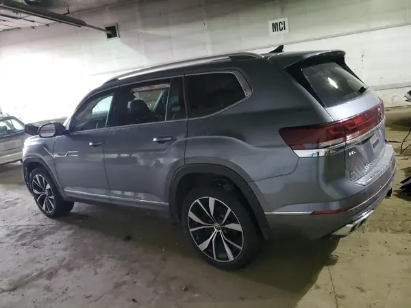 1V2FR2CA2RC604658 2024 VOLKSWAGEN ATLAS - Image 2
