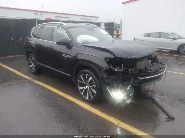 1V2FR2CA3RC518369 2024 VOLKSWAGEN ATLAS - Image 1