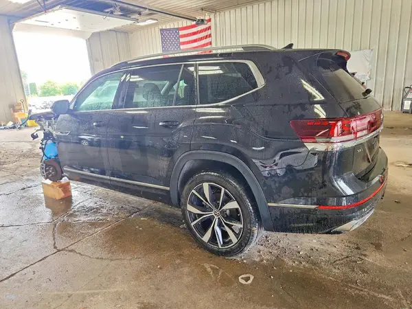 1V2FR2CA3RC564123 2024 VOLKSWAGEN ATLAS - Image 2
