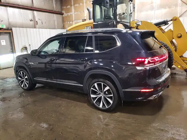 1V2FR2CA3RC573419 2024 VOLKSWAGEN ATLAS - Image 2