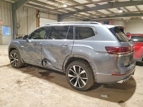 1V2FR2CA4RC522933 2024 VOLKSWAGEN ATLAS - Image 2