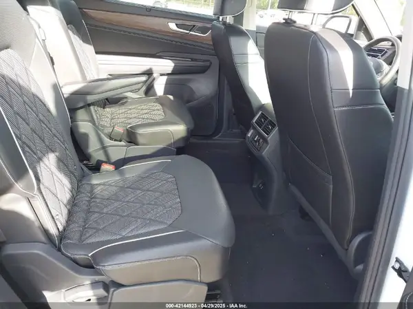 1V2FR2CA4RC573042 2024 VOLKSWAGEN ATLAS - Image 8