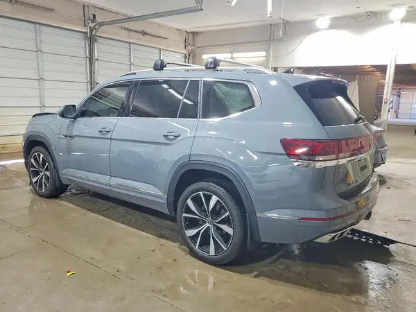 1V2FR2CA4SC555453 2025 VOLKSWAGEN ATLAS - Image 2