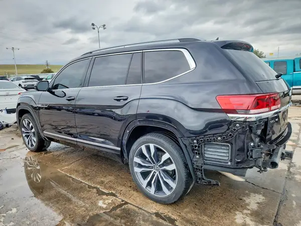 1V2FR2CA5NC552646 2022 VOLKSWAGEN ATLAS - Image 2