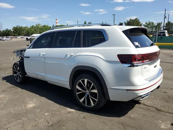 1V2FR2CA5RC578069 2024 VOLKSWAGEN ATLAS - Image 2