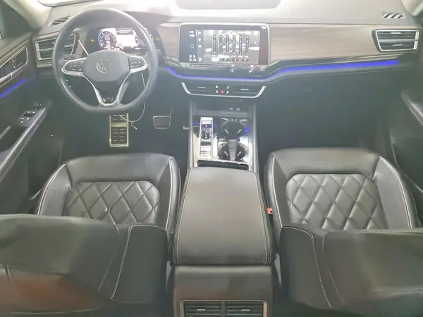 1V2FR2CA5RC592814 2024 VOLKSWAGEN ATLAS - Image 8