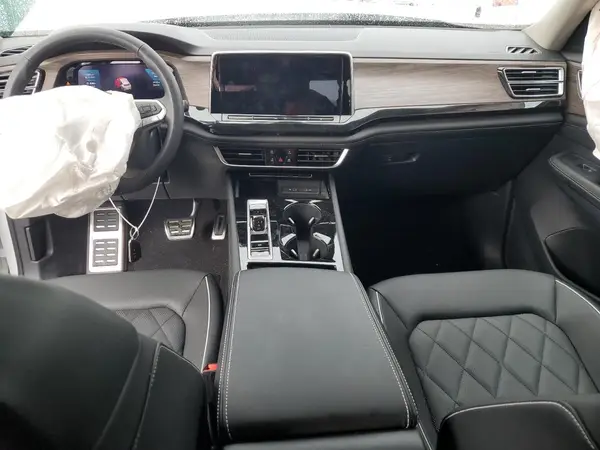 1V2FR2CA5SC545885 2025 VOLKSWAGEN ATLAS - Image 8