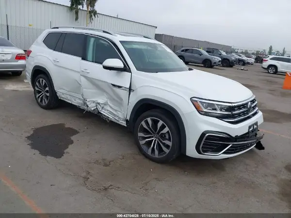 1V2FR2CA6NC537203 2022 VOLKSWAGEN ATLAS - Image 1