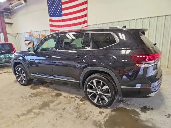 1V2FR2CA6RC588206 2024 VOLKSWAGEN ATLAS - Image 2