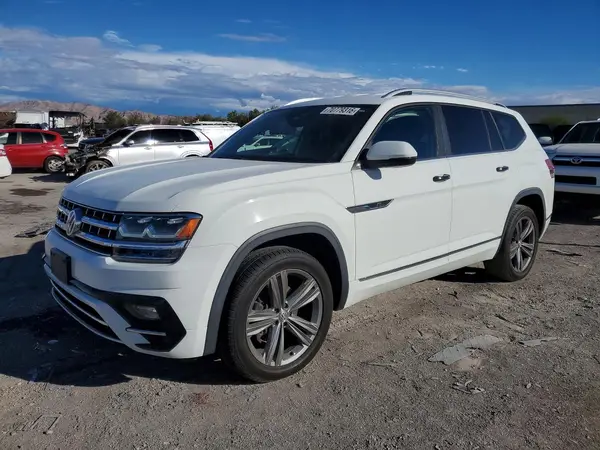 1V2FR2CA7JC568714 2018 VOLKSWAGEN ATLAS - Image 1