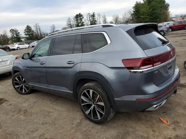 1V2FR2CA7SC515738 2025 VOLKSWAGEN ATLAS - Image 2
