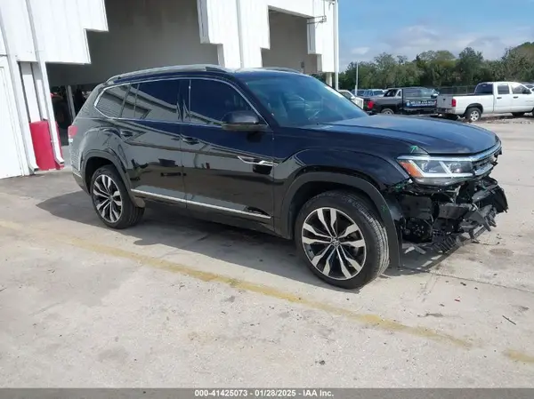 1V2FR2CA8NC557100 2022 VOLKSWAGEN ATLAS - Image 1