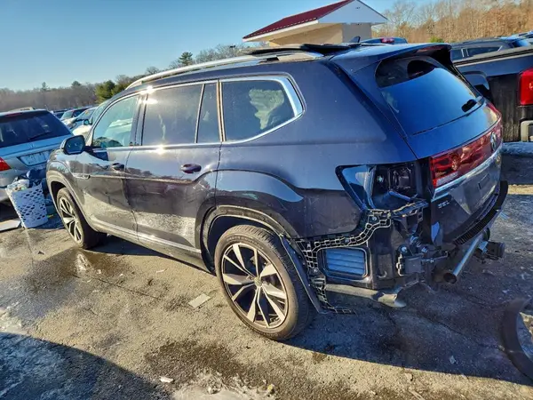 1V2FR2CA8SC527882 2025 VOLKSWAGEN ATLAS - Image 2