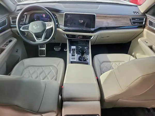 1V2FR2CA9RC543597 2024 VOLKSWAGEN ATLAS - Image 8