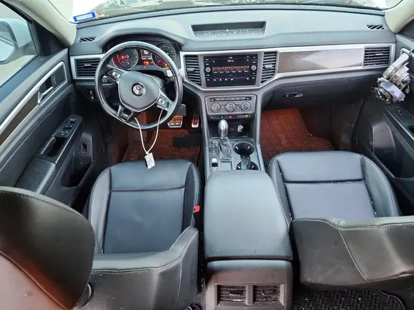 1V2FR2CAXJC562972 2018 VOLKSWAGEN ATLAS - Image 8