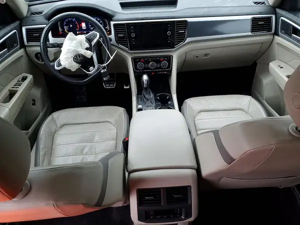 1V2FR2CAXMC574186 2021 VOLKSWAGEN ATLAS - Image 8