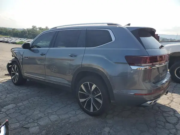 1V2FR2CAXRC577886 2024 VOLKSWAGEN ATLAS - Image 2