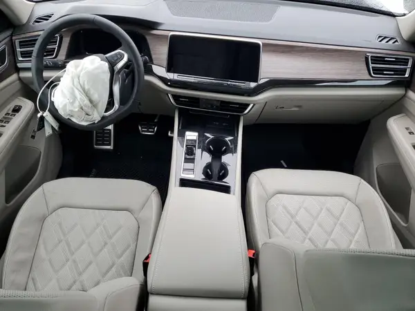 1V2FR2CAXRC620445 2024 VOLKSWAGEN ATLAS - Image 8