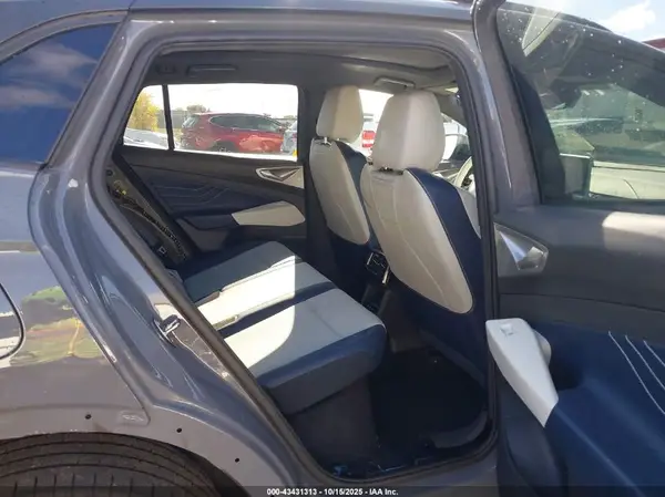 1V2GNPE87PC002424 2023 VOLKSWAGEN ID.4 - Image 8