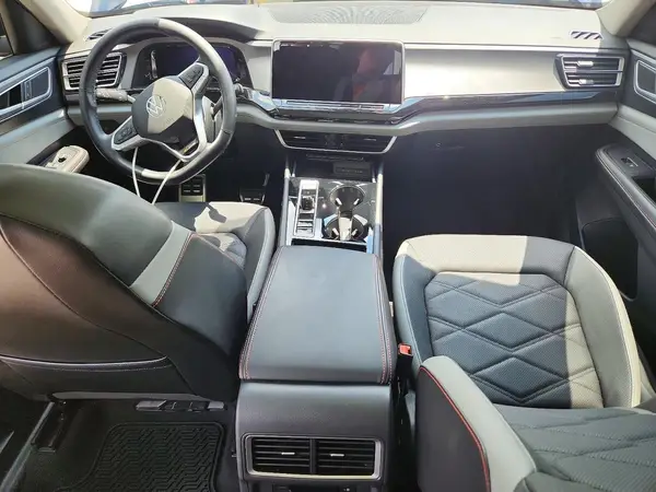 1V2GR2CA1RC565808 2024 VOLKSWAGEN ATLAS - Image 8