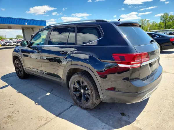 1V2GR2CA3KC554900 2019 VOLKSWAGEN ATLAS - Image 2