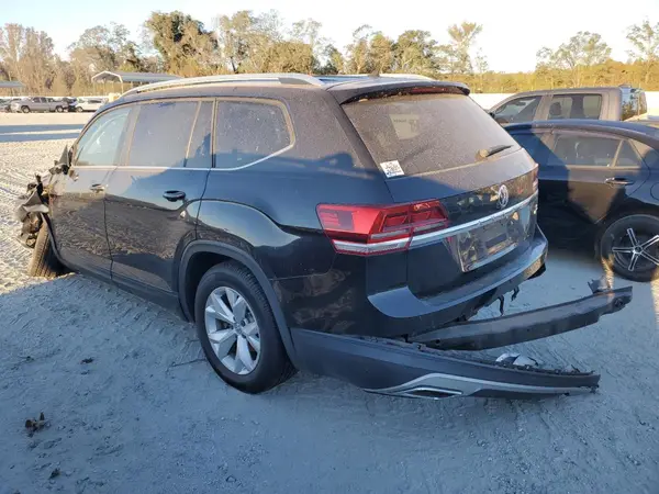 1V2GR2CA4JC520236 2018 VOLKSWAGEN ATLAS - Image 2