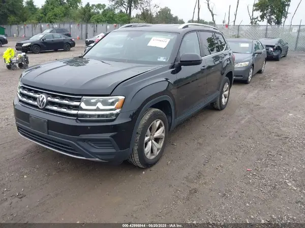 1V2GR2CA4KC546160 2019 VOLKSWAGEN ATLAS - Image 2