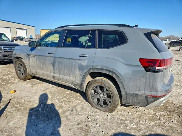 1V2GR2CA4RC604035 2024 VOLKSWAGEN ATLAS - Image 2