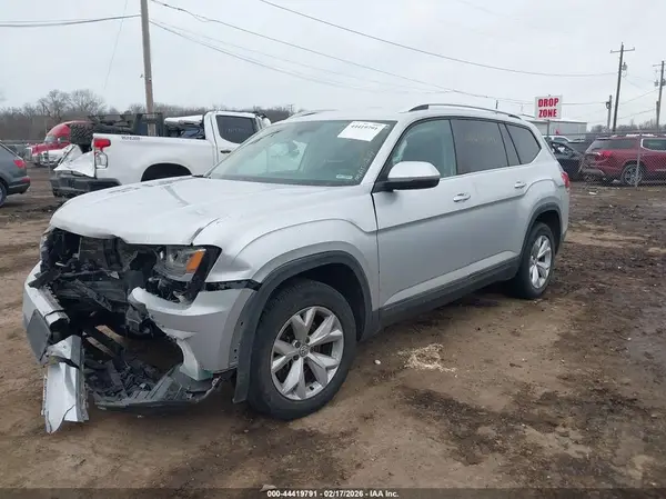 1V2GR2CA5KC595867 2019 VOLKSWAGEN ATLAS - Image 2