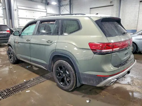 1V2GR2CA5RC571790 2024 VOLKSWAGEN ATLAS - Image 2