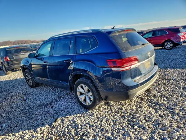 1V2GR2CA8JC542272 2018 VOLKSWAGEN ATLAS - Image 2