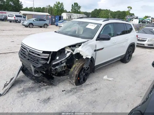 1V2GR2CA8RC564994 2024 VOLKSWAGEN ATLAS - Image 2