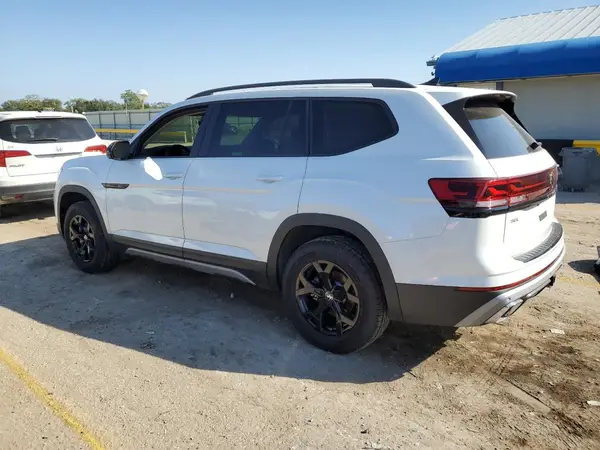 1V2GR2CA9RC568696 2024 VOLKSWAGEN ATLAS - Image 2