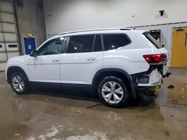 1V2GR2CAXJC546873 2018 VOLKSWAGEN ATLAS - Image 2